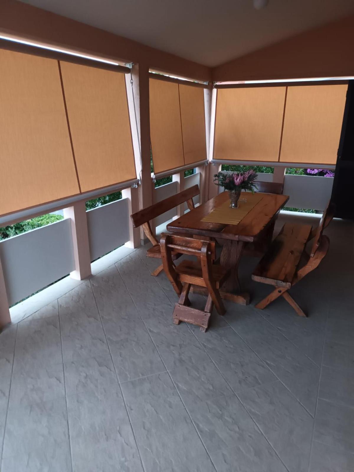 Apartment Tomislav วีร์ ห้อง รูปภาพ